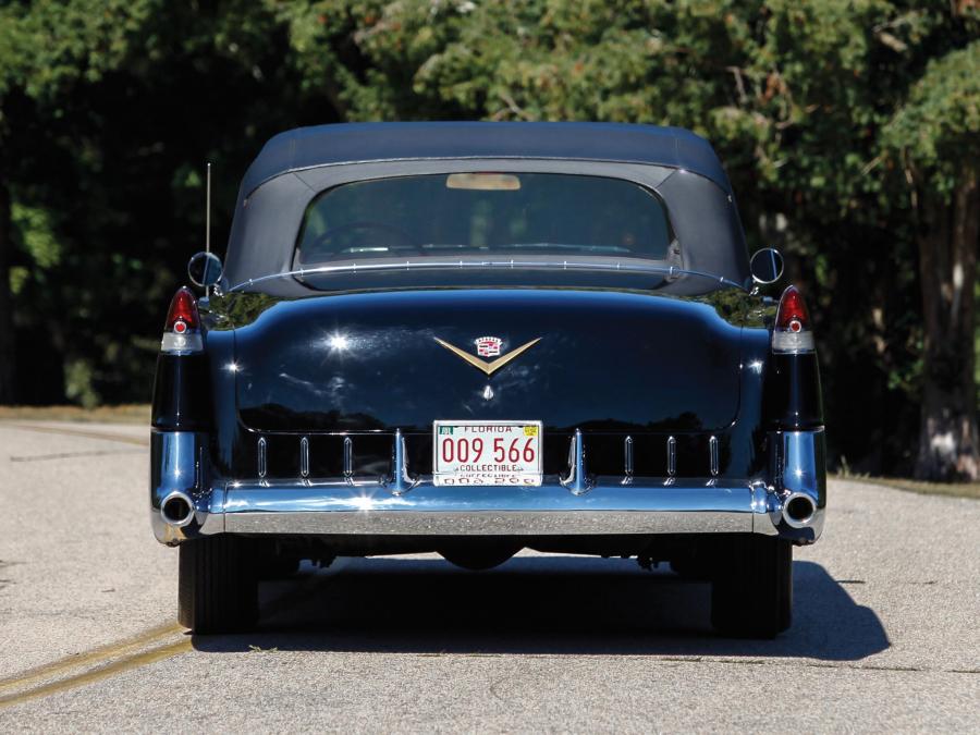  Cadillac Series 61 Convertible 1955 года  (фото 9 из 9)